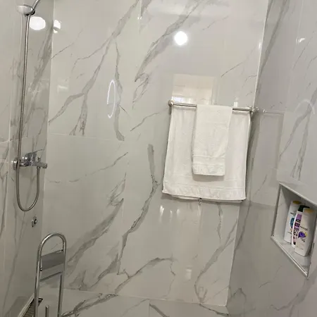 Aron's House Διαμέρισμα Κρούγια